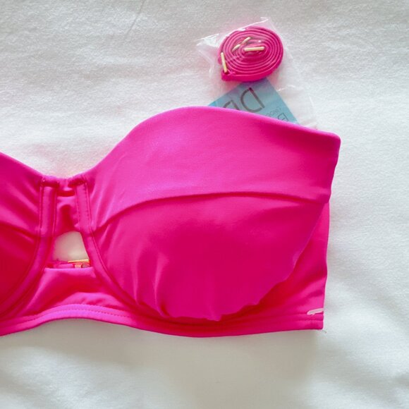 SunDazed NWT hot pink bikini top DD Strapless bandeau swimsuit women's - Picture 5 of 10